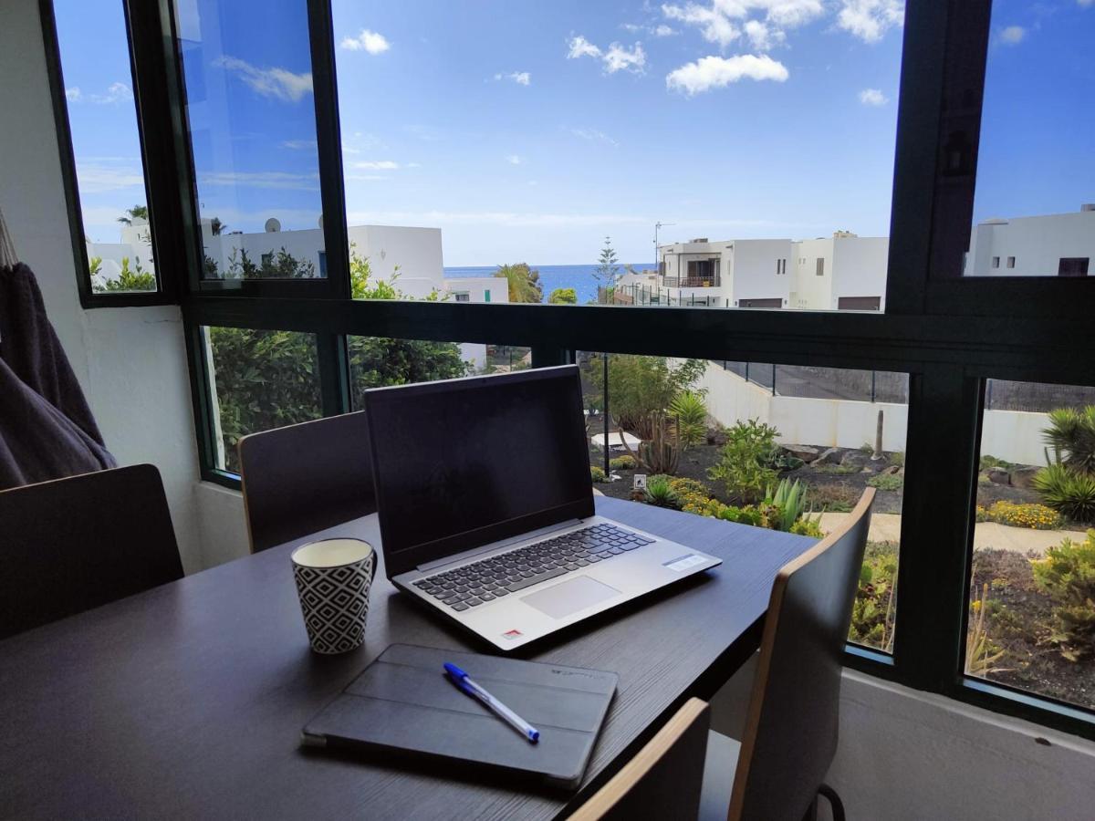 Ailana Suite Vistas Al Mar Y Con Piscina Costa Teguise Bagian luar foto