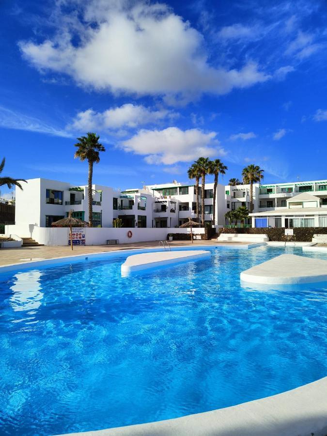 Ailana Suite Vistas Al Mar Y Con Piscina Costa Teguise Bagian luar foto